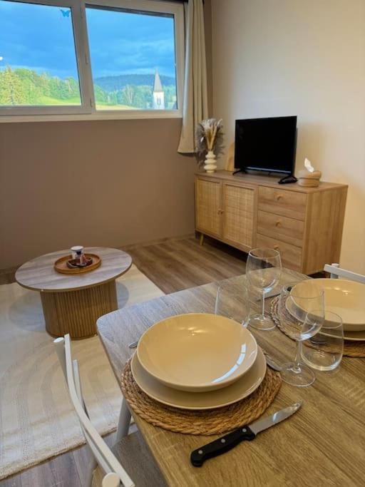 Studio Cosy Au Coeur Du Haut-Jura Foncine-le-Bas Exteriér fotografie